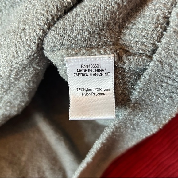 Young Fabulous & Broke Terry Fleece Chenille Hoodie Sweatshirt. Size Large. - Picture 10 of 12